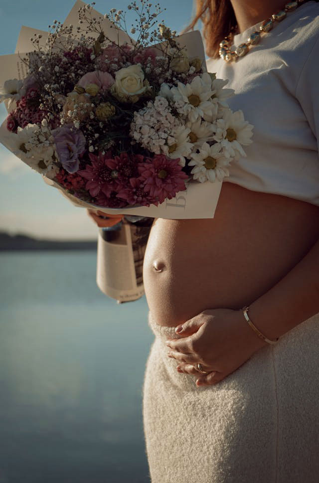 boka gravidfotograf göteborg
