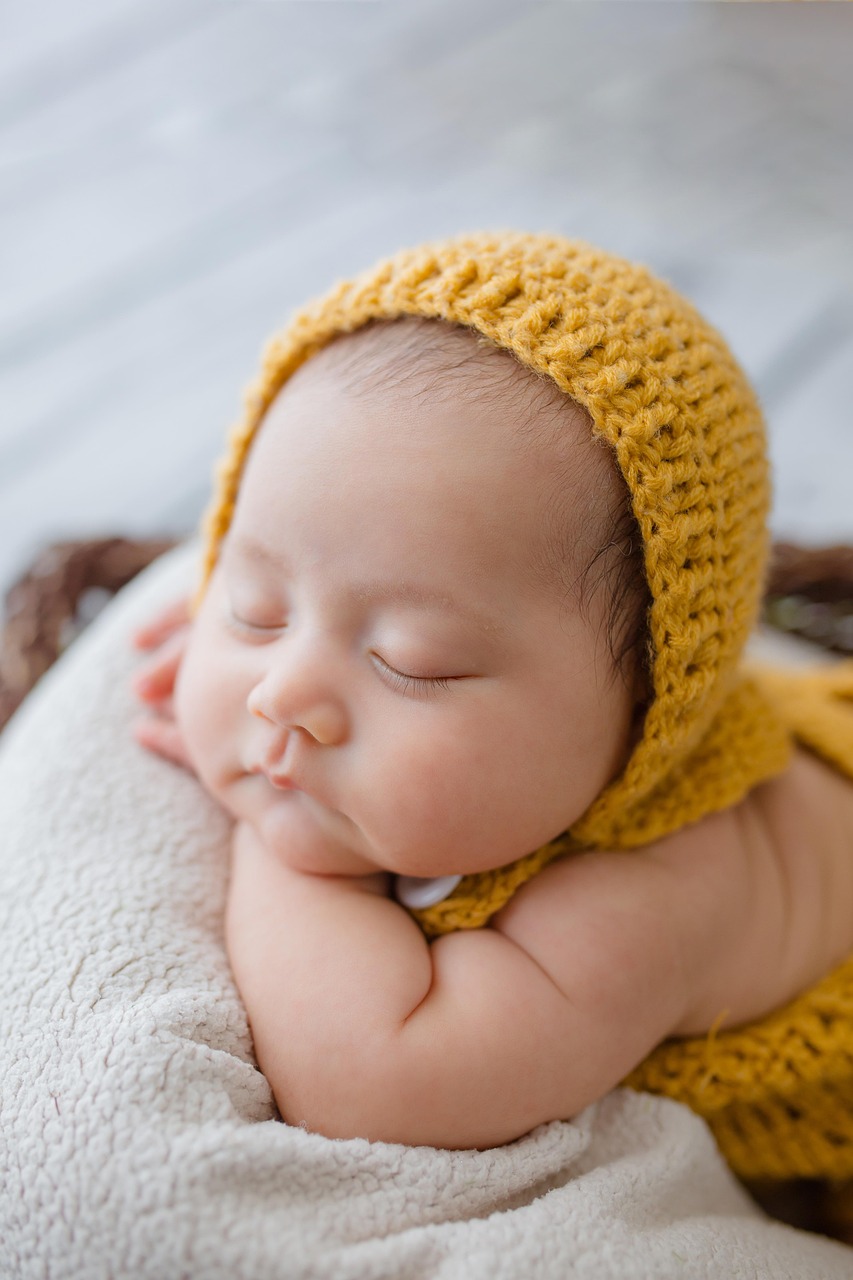 newborn, camera, photography, nature, sweet, baby, babies, silk, angels, rabit, doll, leaf
